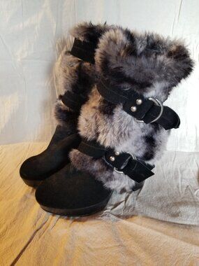 NAUGHTY MONKEY Black Faux Fur Boots